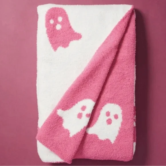 NWT! 👻 Halloween Cupcakes & Cashmere Reversible Pink and White ghost blanket - Picture 3 of 3